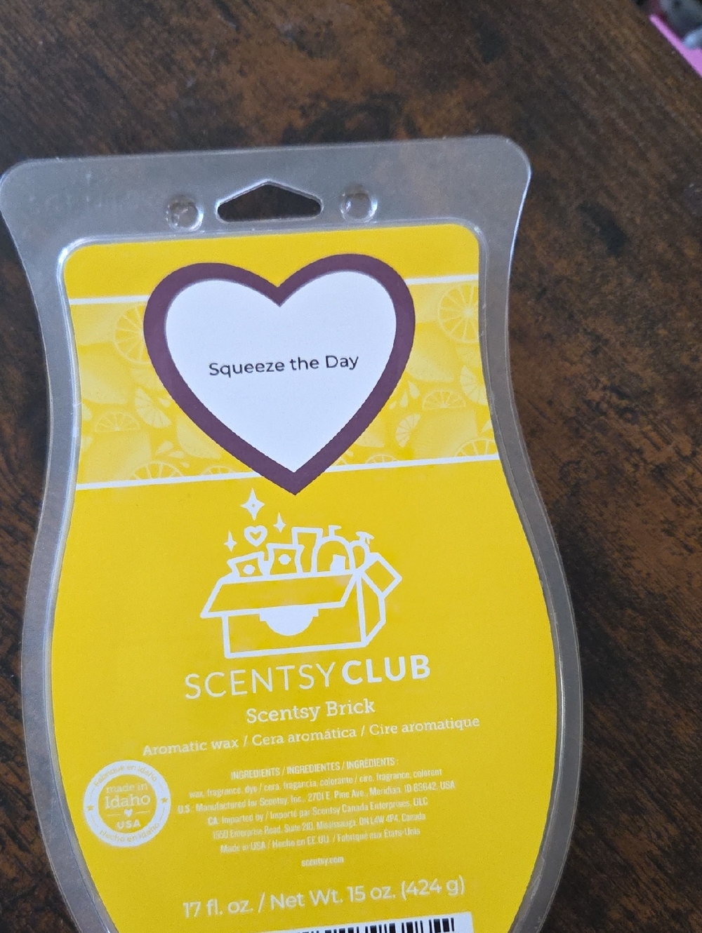 Scentsy Squeeze the Day Yellow Wax Brick